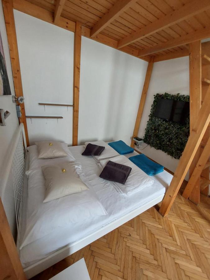 Szenes-House Apartman Будапеща Екстериор снимка